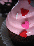 Pink and Red Hearts Cupcake, originally uploaded to Flickr by Zen Cupcake.