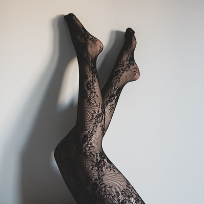 Are Patterned Tights for Professional Women Like Lawyers & Accountants?