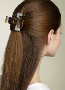 Hair Accessories for Grown Women: What's Appropriate for Work, Play, and  Beyond? 