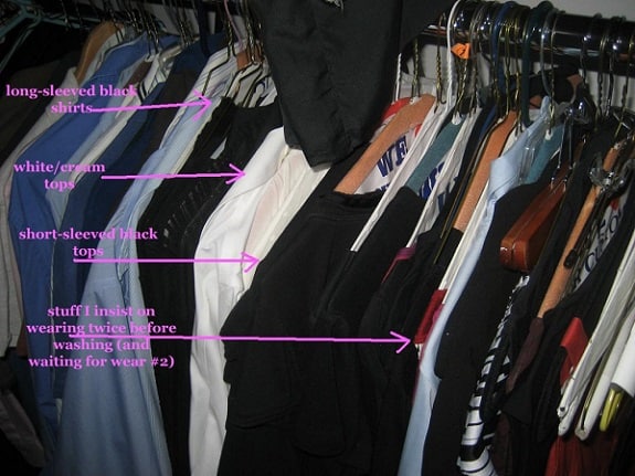 photo of kat's closet with arrows pointing to clothes organized by color