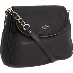 Was on the hunt for a small black shoulder bag and this one fit