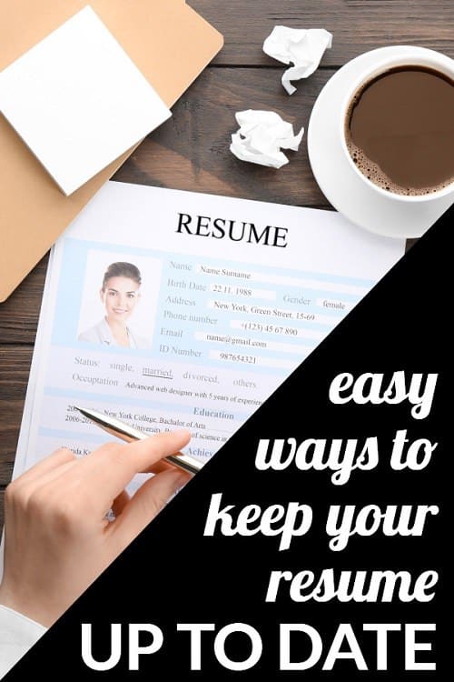 What are the easiest, least painful ways to keep your resume updated? We've rounded up our best advice and tips on keeping resumes updated, so you're ALWAYS ready for a great job application!