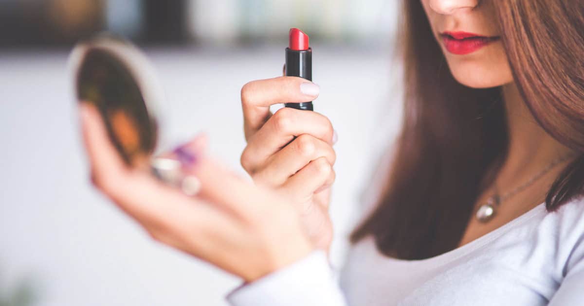 Interview Makeup Tips | Corporette