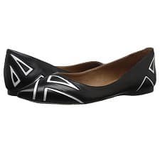 graphic pointy flats