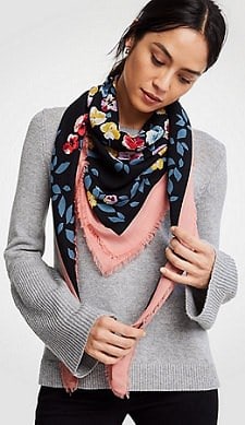 Accessories Scarves Knitted Scarves Hallhuber Knitted Scarf allover print casual look 