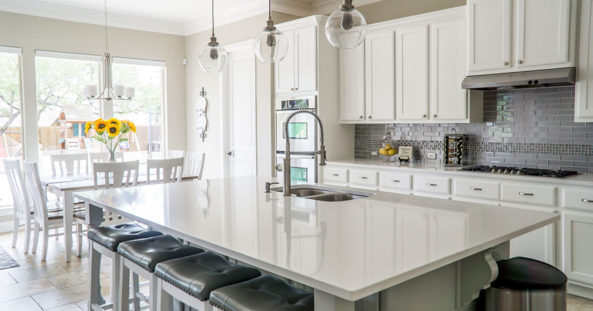 immaculate white kitchen