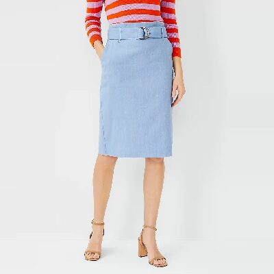 Thursday's Workwear Report: Chambray Pencil Skirt
