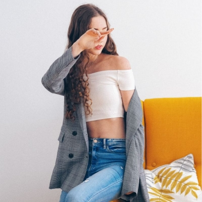A Go-To Summer Uniform: High Rise Denim and Crop Tops - Sea of Shoes