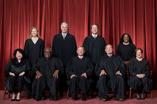 2022 Roberts Court official photo