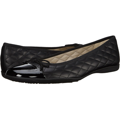 black ballet flat with quilting details and patent cap toe