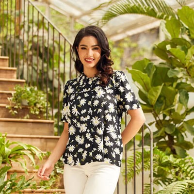 Frugal Friday's Workwear Report: Daisy Buzz Button-Up Top