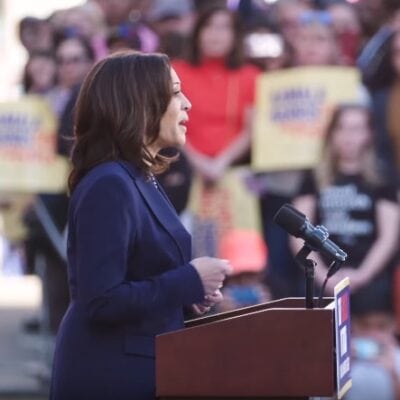 Kamala Harris speaks at rally, announcing her candidacy for presidency in 2019