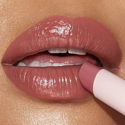 Charlotte Tilsbury Happikiss Lipstick in Pillowtalk