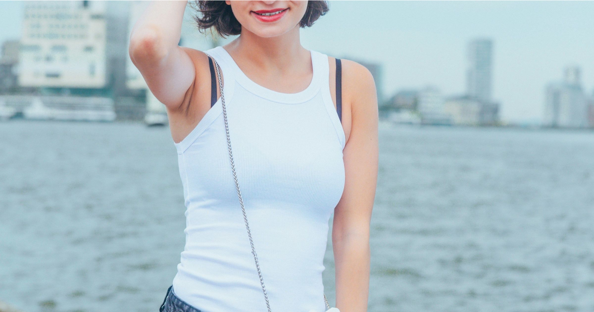 Are Visible Bra Straps Ever OK?