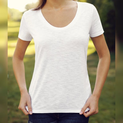 woman wears casual white t-shirt and denim shorts